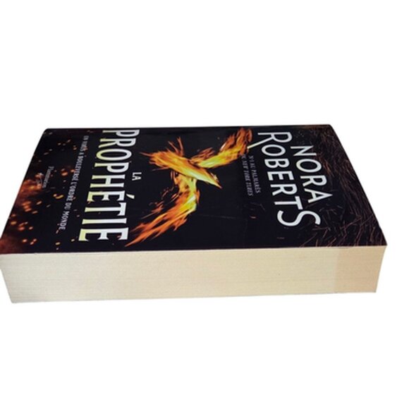 La Prophétie Nora Roberts Roman Fantastique Français Abîmes et Ténèbres 2 Livre - Picture 16 of 16